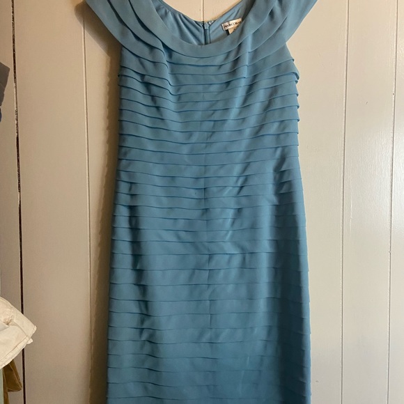 André Oliver ruffled tiered bodycon sleeveless Dress ladies 12 - Picture 7 of 7